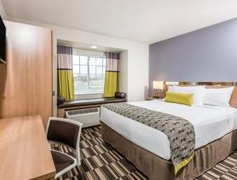 Microtel Inn & Suites By Wyndham Beaver Falls Номер фото